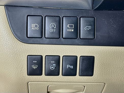 Used 2017 Toyota Highlander Limited Platinum AWD/4WD image 17