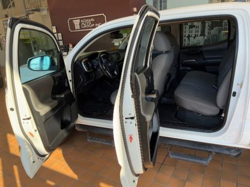 Used 2019 Toyota Tacoma SR5 image 26