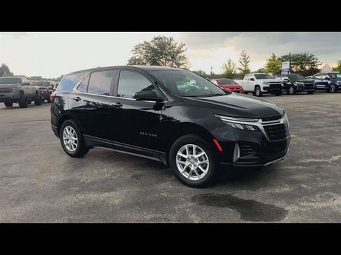 Used 2024 Chevrolet Equinox LT w/ LPO, Floor Liner Package image 2