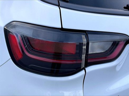 Used 2022 Jeep Compass High Altitude image 30