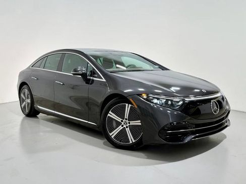 Used 2023 Mercedes-Benz EQS 450+ Sedan image 4