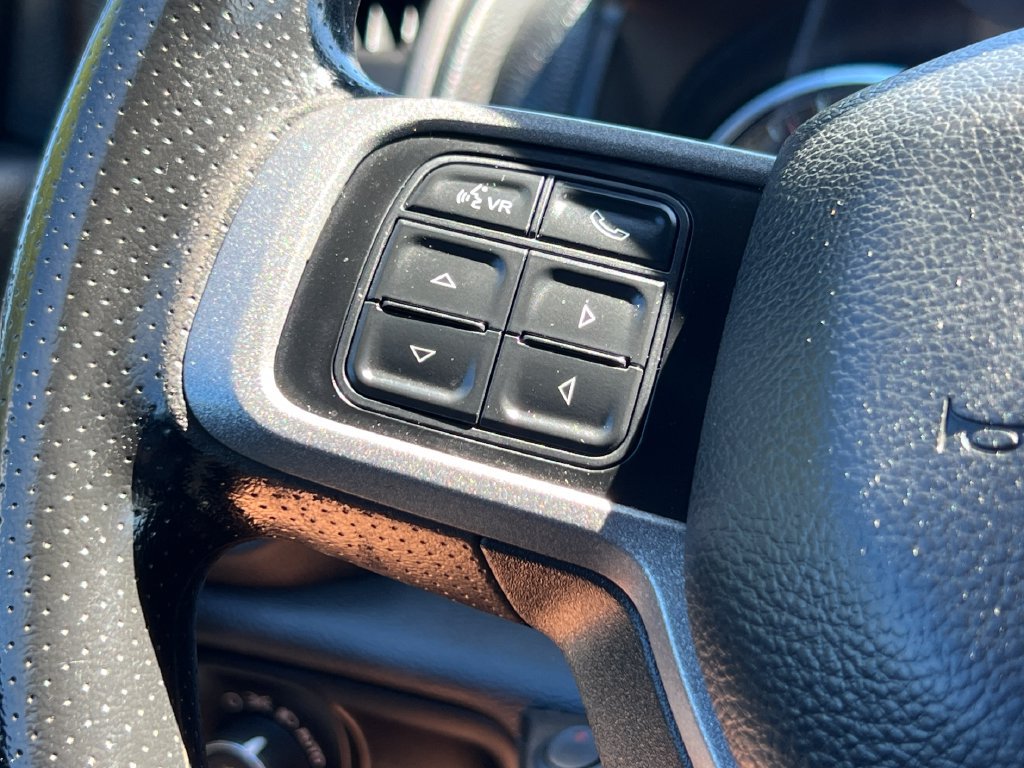 Used 2022 RAM 2500 Tradesman w/ Chrome Appearance Group AWD/4WD image 25