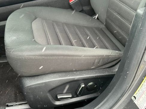 Certified 2020 Ford Fusion SE image 25