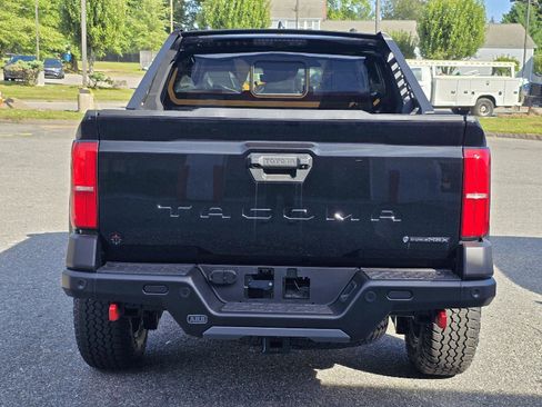 New 2025 Toyota Tacoma 4x4 Double Cab Hybrid image 4