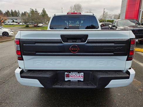 New 2025 Nissan Frontier PRO-4X w/ Pro Premium Package image 7