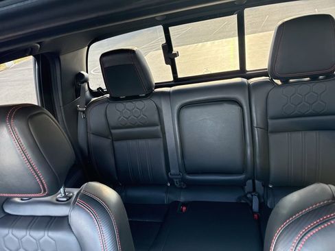 Used 2023 Nissan Frontier PRO-4X w/ Pro-4X Premium Package image 9