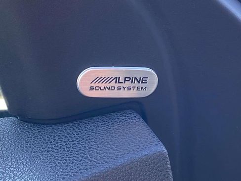 Used 2023 Chrysler 300 S image 17