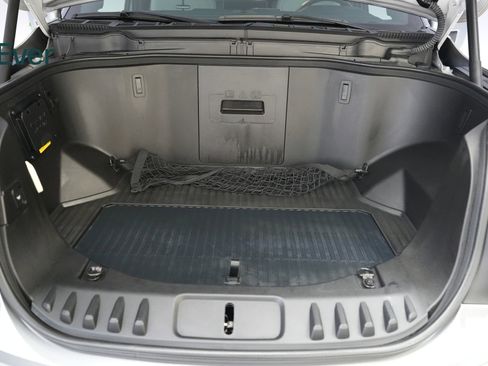 Used 2023 Ford F150 Lightning Platinum AWD/4WD image 19