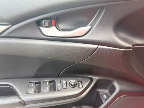 Used 2019 Honda Civic Sport image 20