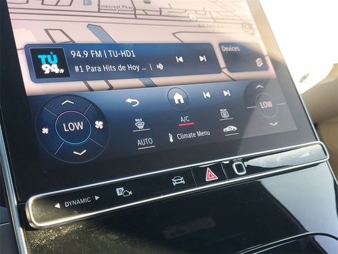 Used 2023 Mercedes-Benz C 300 Sedan image 29