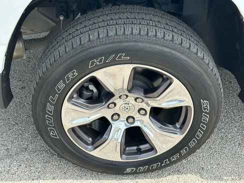 Used 2024 RAM 1500 Laramie image 21