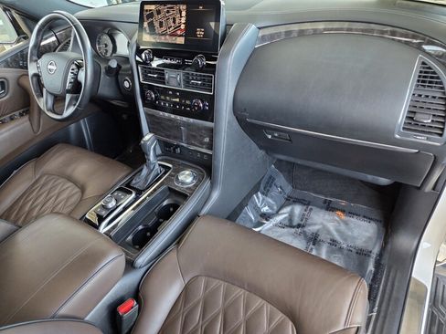 Used 2023 Nissan Armada Platinum w/ Captain's Chairs Package AWD/4WD image 23