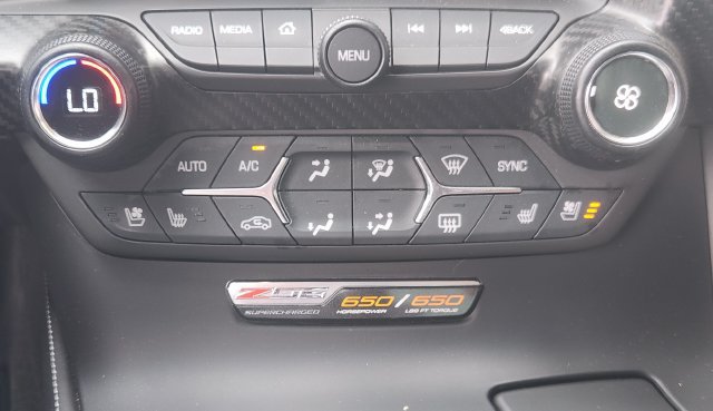 Used 2017 Chevrolet Corvette Z06 RWD image 17