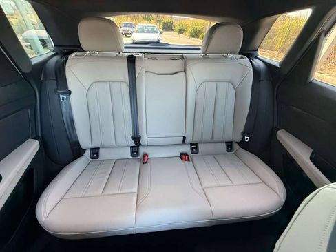 Used 2024 Audi Q4 e-tron Premium w/ Convenience Package image 45