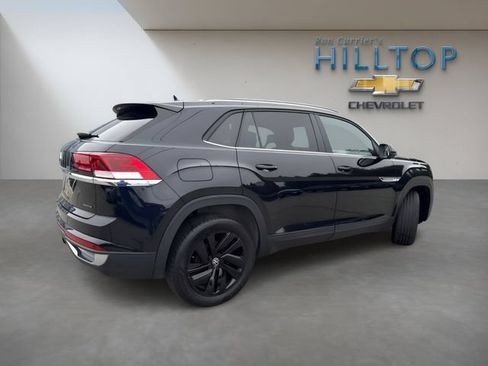 Used 2023 Volkswagen Atlas Cross Sport SE w/ Panoramic Sunroof Package AWD/4WD image 5