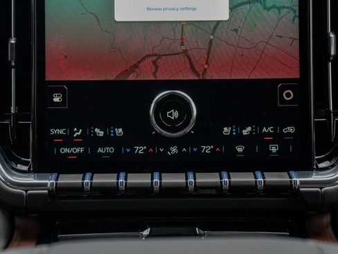 New 2026 GMC Yukon XL Denali w/ Denali Reserve Package image 21