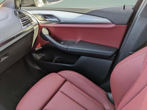 Used 2023 BMW X3 sDrive30i image 14