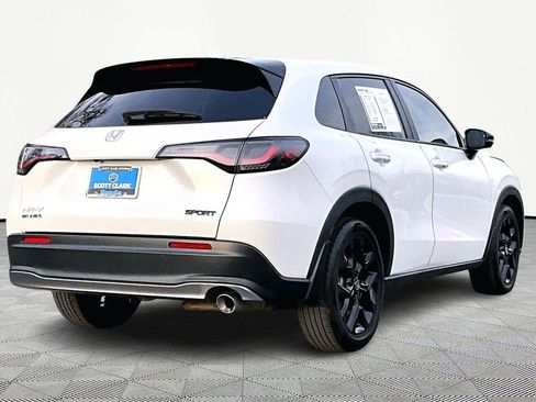 Used 2024 Honda HR-V Sport image 6