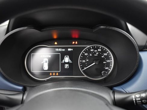 New 2025 Nissan Versa SV w/ Trunk Package image 11