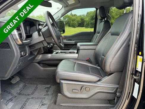Used 2025 Ford F250 Lariat AWD/4WD image 36