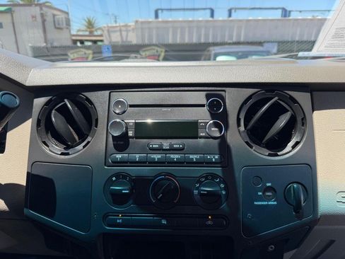 Used 2009 Ford F250 4x4 SuperCab Super Duty image 28