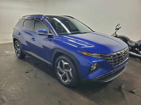 Used 2023 Hyundai Tucson Limited w/ Cargo Package FWD image 3