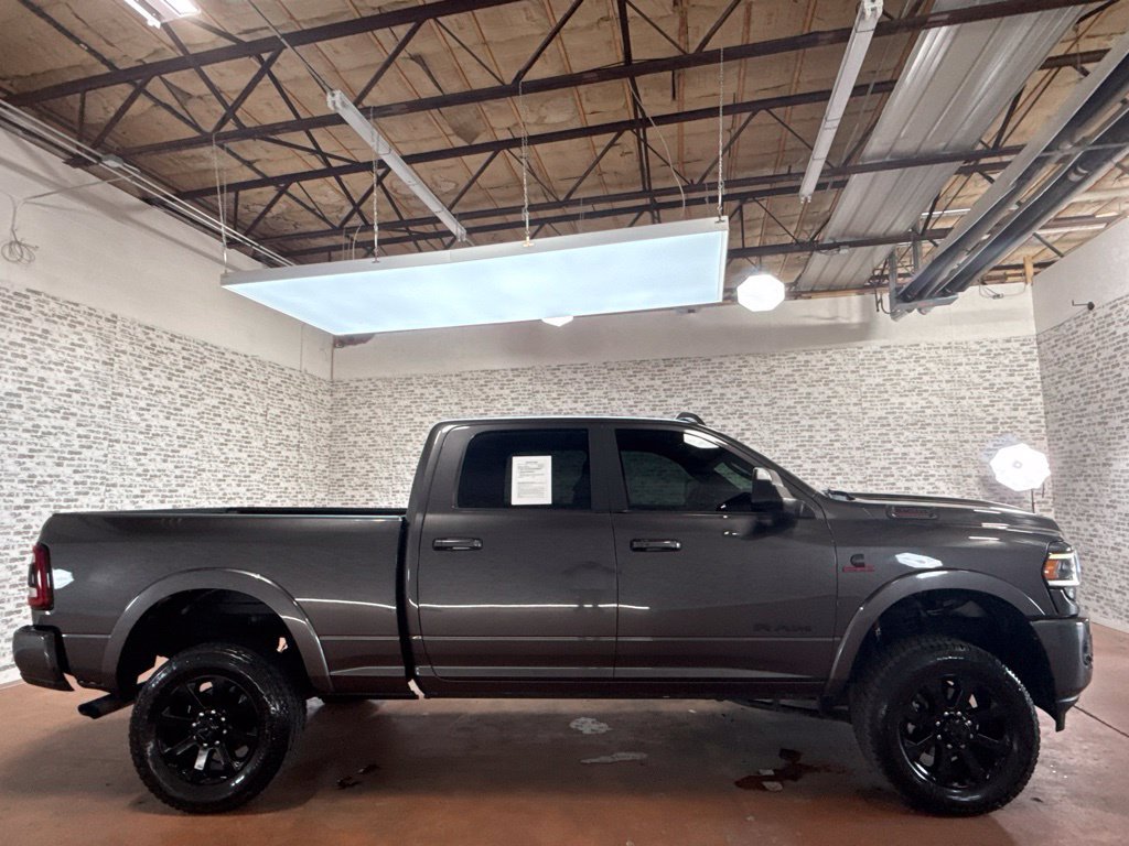 Used 2021 RAM 3500 Laramie w/ Night Edition AWD/4WD image 8