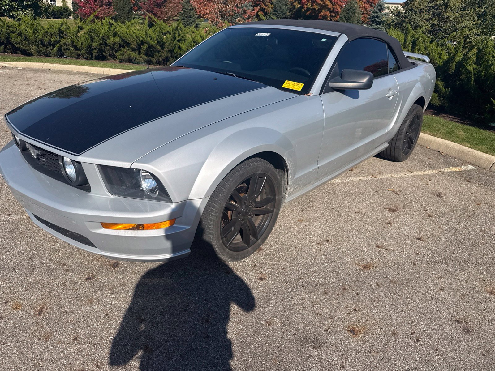 Used 2007 Ford Mustang Convertible RWD image 1