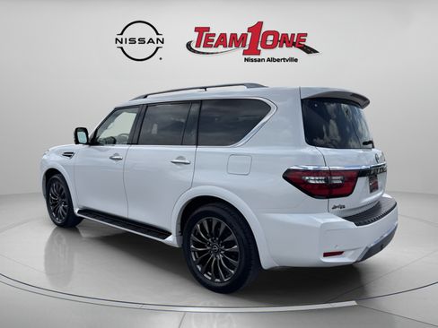 Used 2023 Nissan Armada Platinum w/ Captain's Chairs Package AWD/4WD image 6