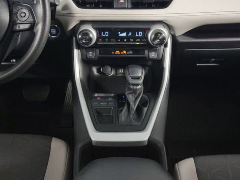 Used 2023 Toyota RAV4 XLE w/ Convenience Package FWD image 25