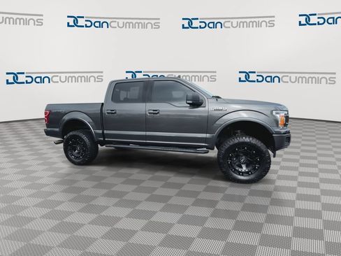 Used 2019 Ford F150 XLT w/ Equipment Group 302A Luxury AWD/4WD image 9
