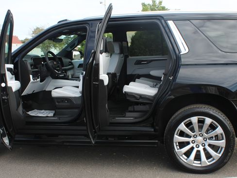 New 2026 Chevrolet Tahoe Premier image 5