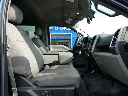 Used 2015 Ford F150 XLT w/ Equipment Group 302A Luxury image 13