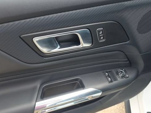 Used 2024 Ford Mustang GT Premium RWD image 12