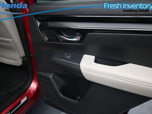 Used 2024 Honda CR-V EX image 15