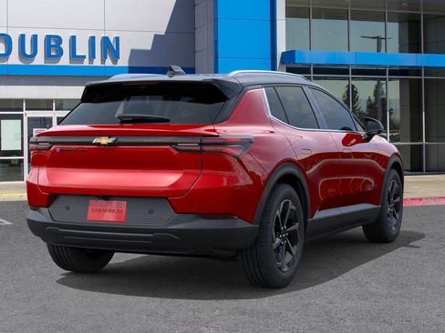 New 2026 Chevrolet Equinox EV LT AWD/4WD image 5
