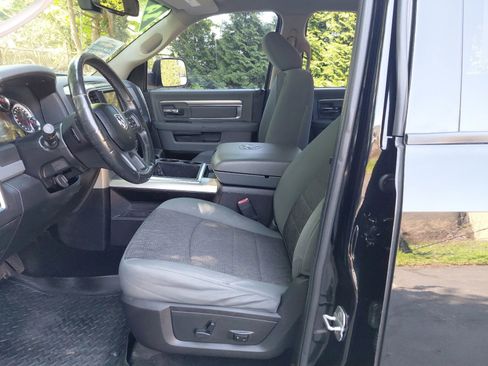 Used 2014 RAM 1500 Big Horn AWD/4WD image 2