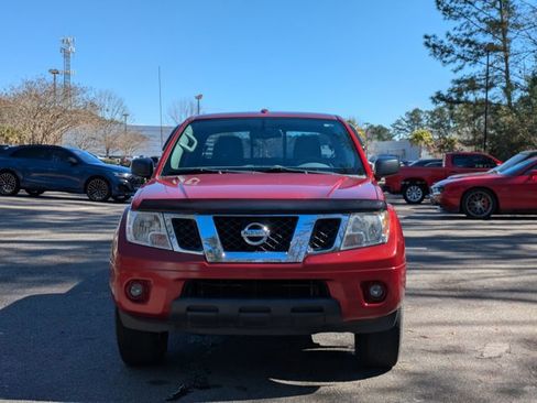 Used 2017 Nissan Frontier SV w/ SV Value Truck Package image 5