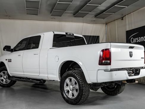 Used 2018 RAM 2500 Laramie w/ Sport Appearance Group AWD/4WD image 10