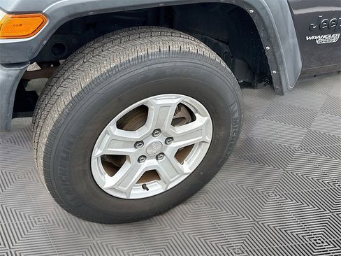 Used 2021 Jeep Wrangler Unlimited Sport S w/ Sun And Sound Package image 32