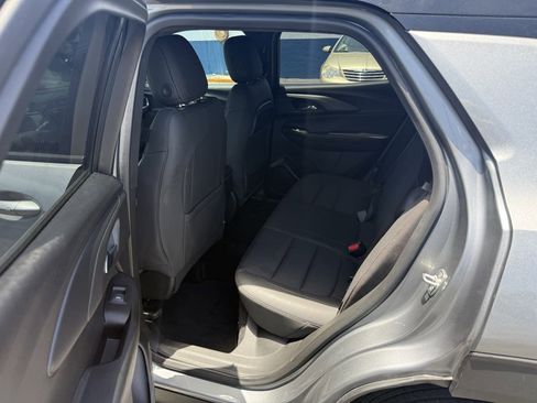 Used 2023 Chevrolet TrailBlazer RS image 11