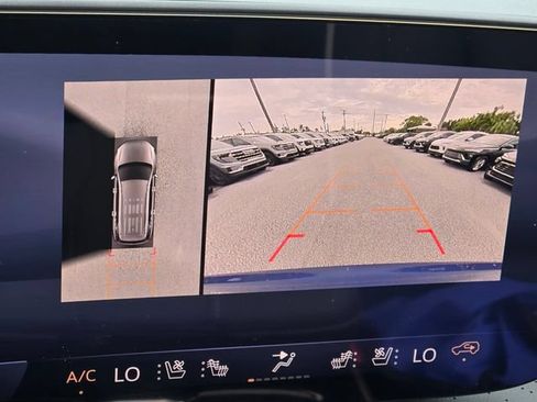 New 2026 Buick Enclave Avenir w/ Super Cruise Package FWD image 23
