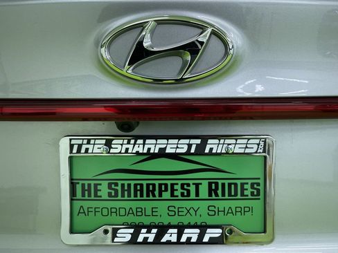 Used 2022 Hyundai Santa Fe SEL w/ Cargo Package image 12