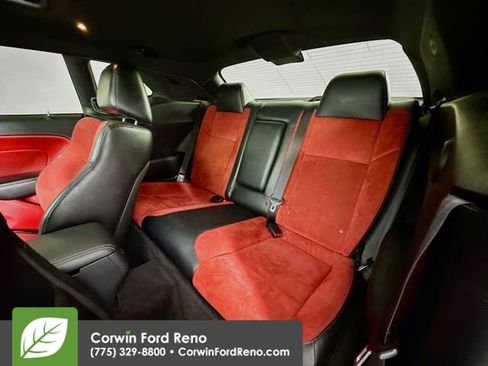 Used 2016 Dodge Challenger R/T Scat Pack w/ Leather Interior Group image 26