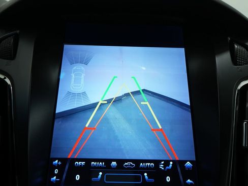Used 2014 Ford Focus SE FWD image 28