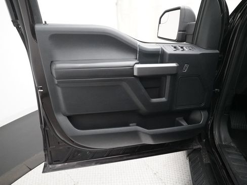 Used 2019 Ford F150 XLT w/ Equipment Group 302A Luxury AWD/4WD image 25