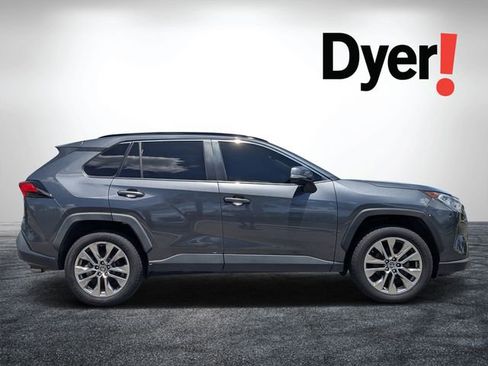 Used 2021 Toyota RAV4 XLE Premium FWD image 2
