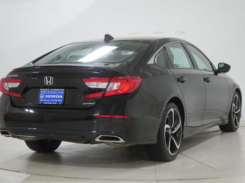 Used 2022 Honda Accord Sport image 11
