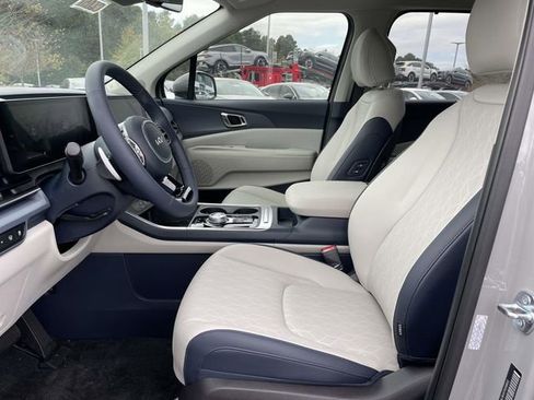 New 2026 Kia Carnival EX image 27