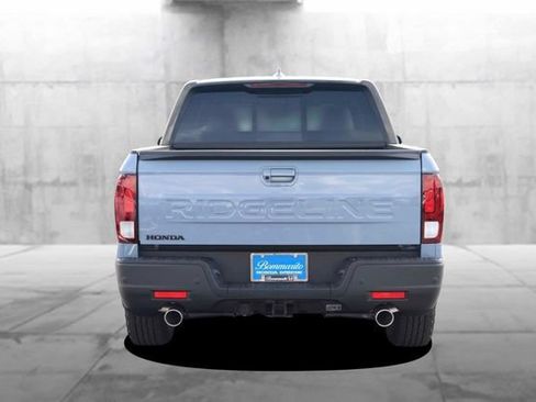 New 2026 Honda Ridgeline Black Edition image 6